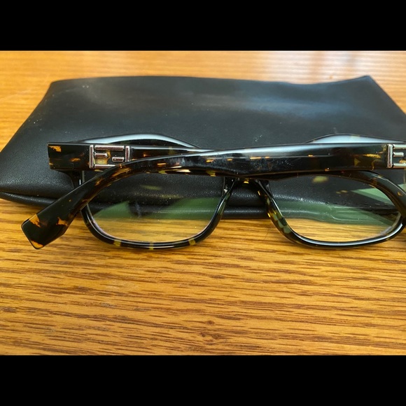 Fendi glasses - Picture 2 of 5